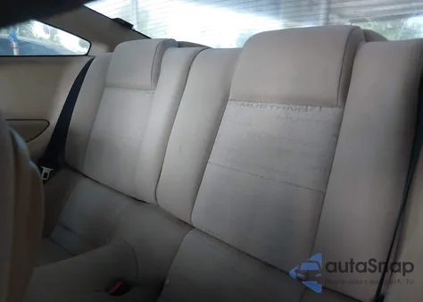 2005 Ford Mustang V6 Deluxe/V6 Premium from USA, damaged, VIN 1ZVFT80N455157503